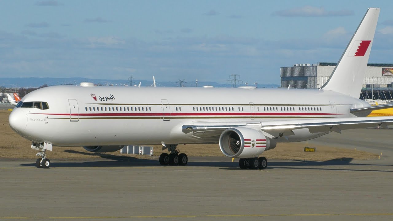4K | Bahrain Royal Flight Boeing 767-400ER A9C-HMH takeoff at Geneva/GVA/LSGG