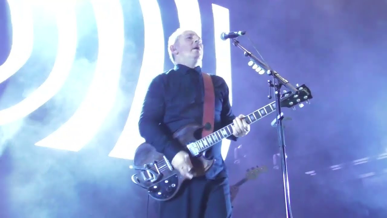 Τόσο κοντά - Παύλος Παυλίδης / Floyd Live Venue 2024
