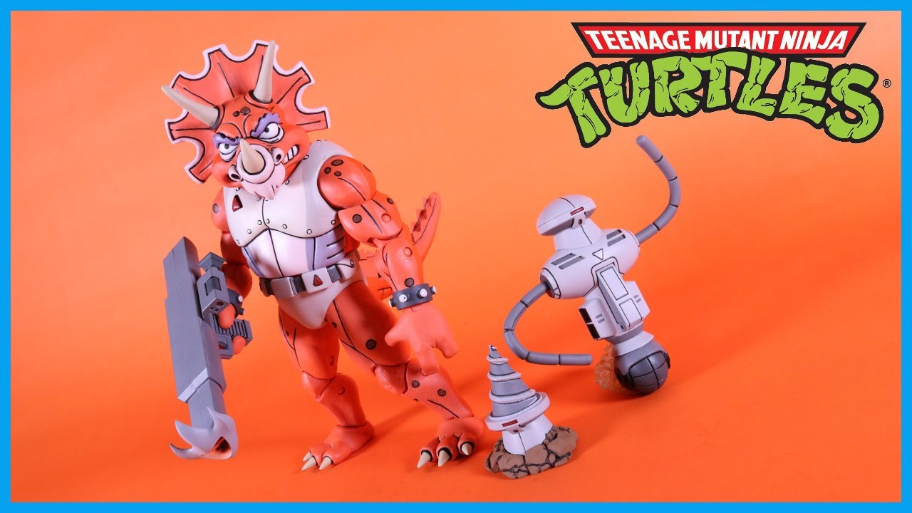 NECA Toys Teenage Mutant Ninja Turtles TRICERATON INFANTRYMAN & ROADKILL RODNEY Action Figure Review