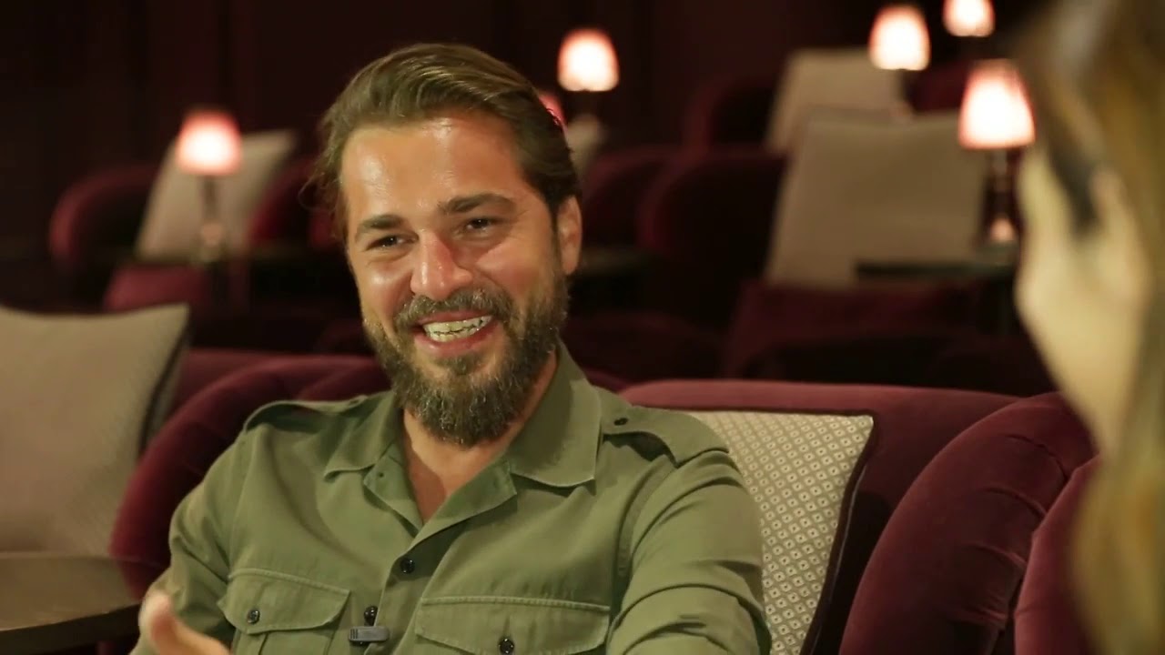 Film Koptu  'Ve Panayır Köyden Gider' Engin Altan Düzyatan & Funda Karayel