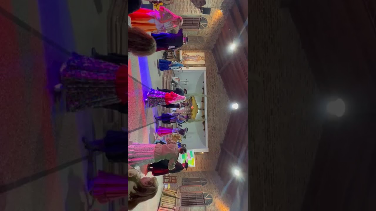 Revivir en Danza.. Mojuper . Fin de año en: La Virgen Niña.. Profesor: Luis Sayal. 