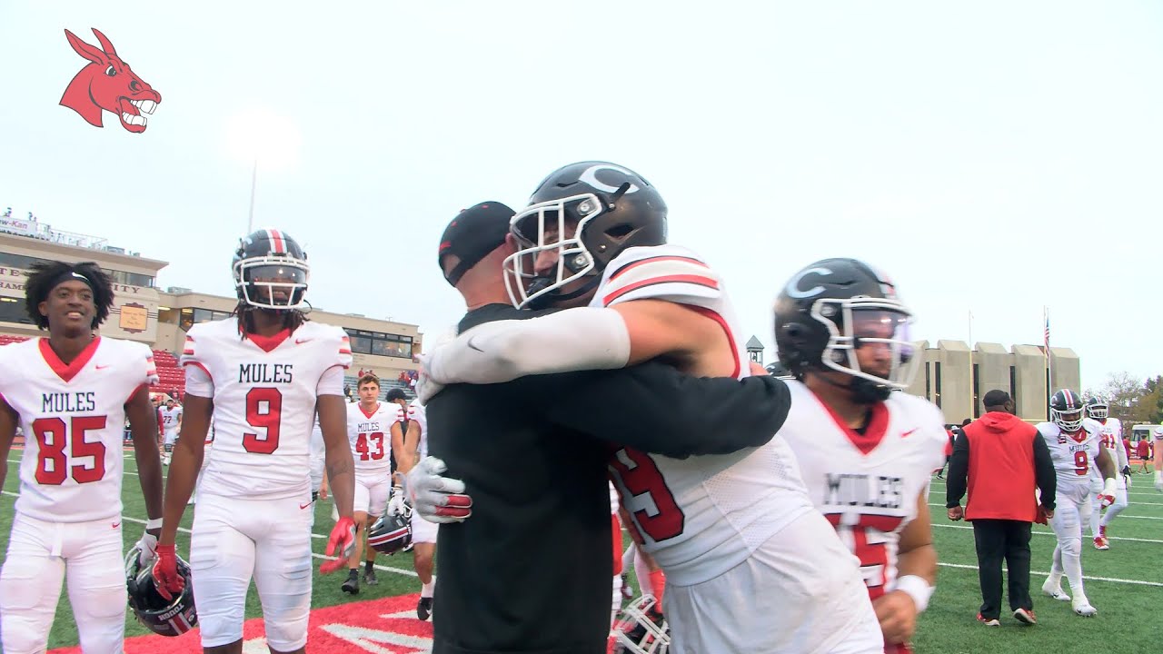 Mules Football: Central Missouri Rolls Past No. 1 Pittsburg State, 37-13
