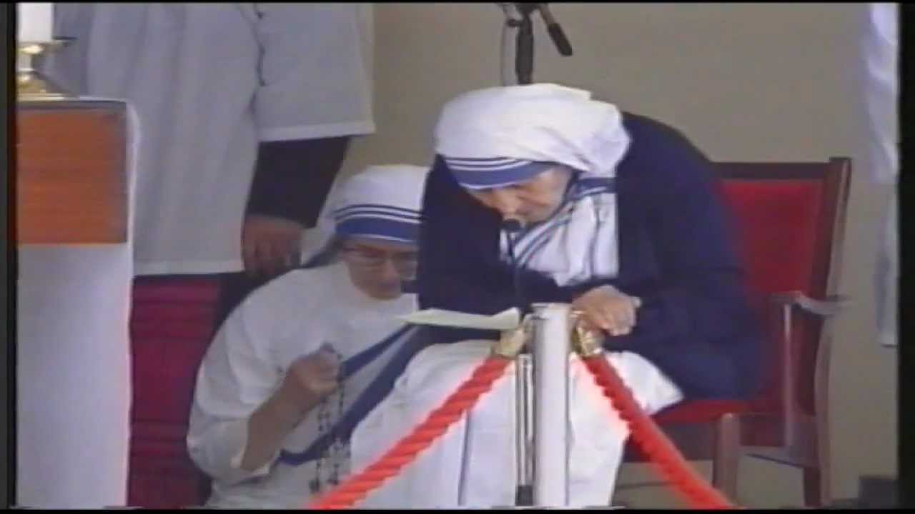 Mother Teresa Prays the Rosary for life in Knock Shrine
