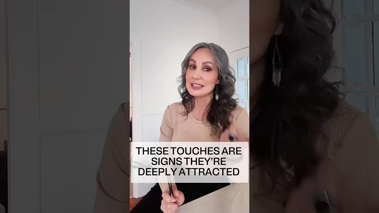 Touching signs someone&rsquo;s deeply attracted  #attraction #bodylanguage #psychologyhacks #crushing