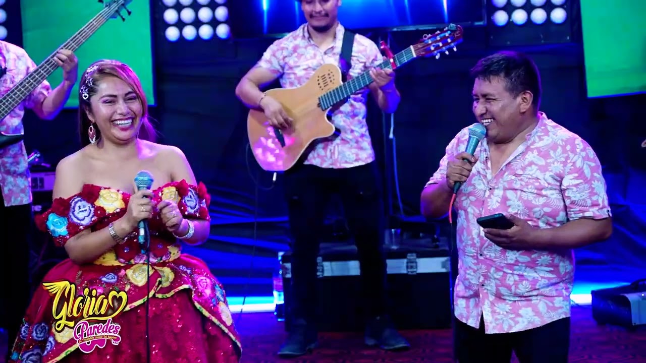 GLORIA PAREDES reloj de campana en vivo