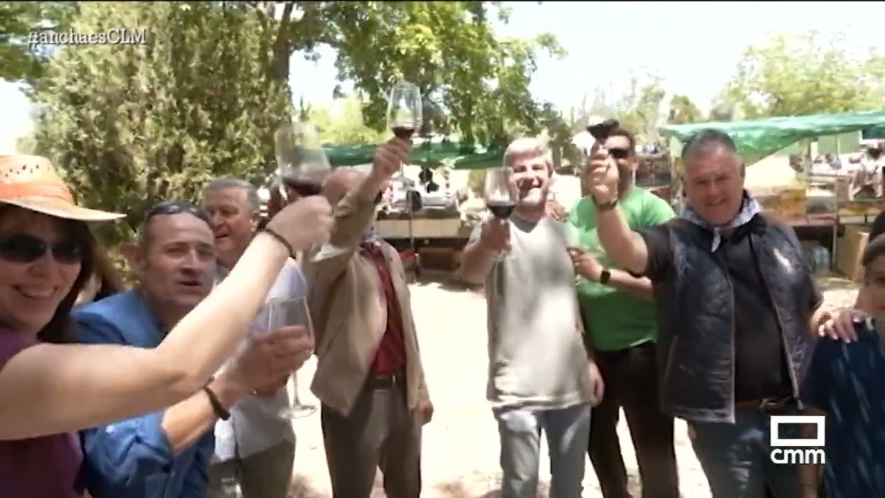 Piedrabuena, fiel a su cita con San Isidro, se va de romería | Ancha es Castilla-La Mancha