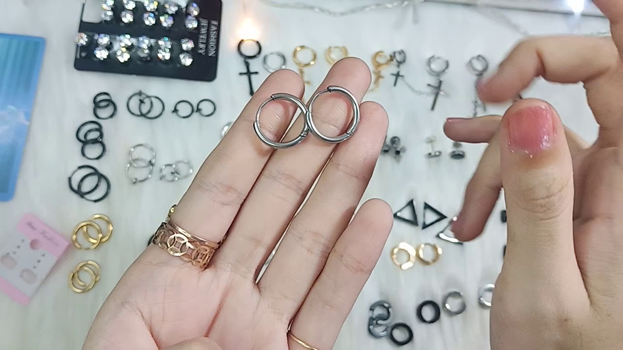 C&Aacute;CH ĐEO B&Ocirc;NG TAI NAM /NỮ  INOX TITAN STYLE H&Agrave;N QUỐC - L&Acirc;M SAO CHANNEL