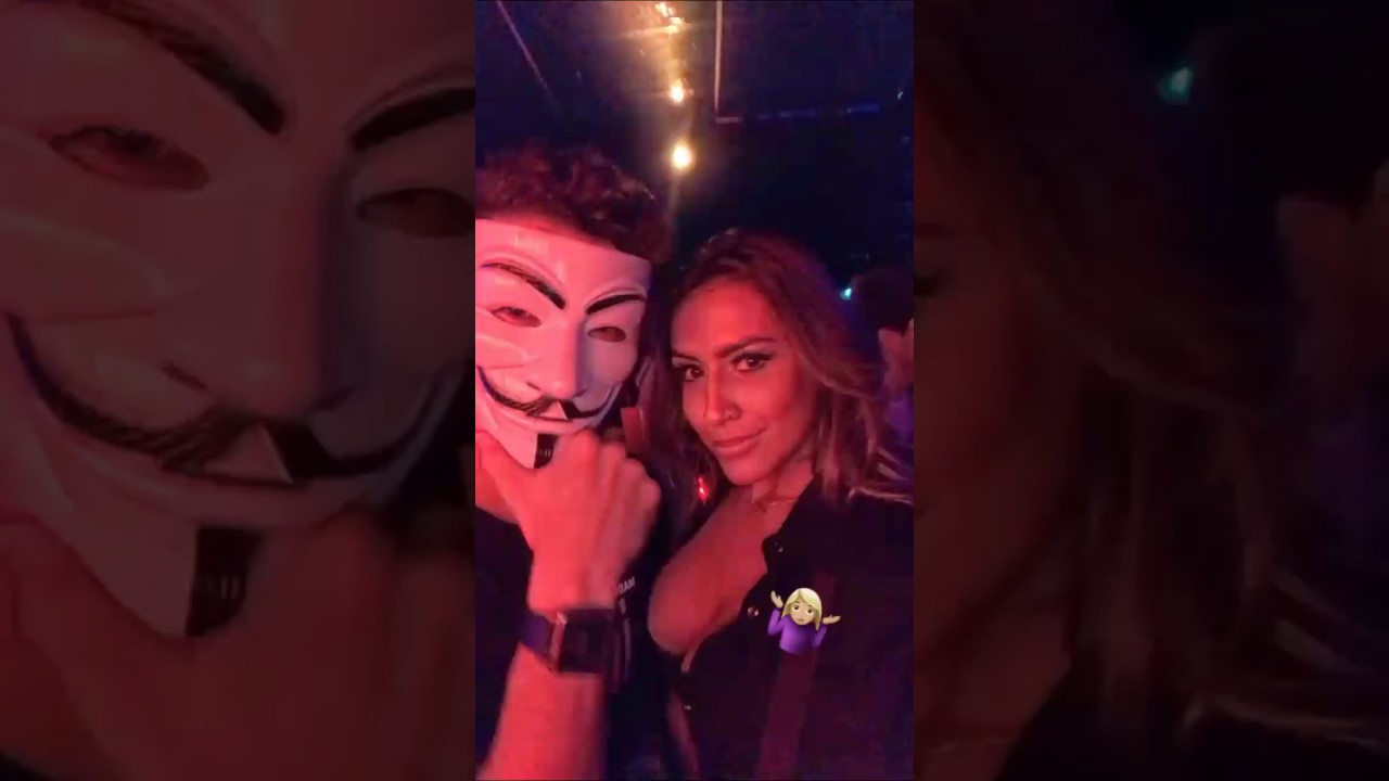 Any e Miguel b&ecirc;bados na noite paulistana | De F&eacute;rias com o ex Brasil