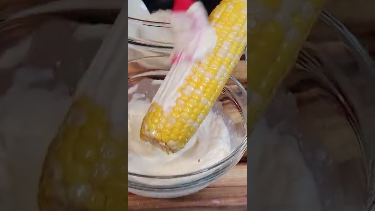 Мексиканская уличная кукуруза просто восхитительна 🌽🤤#шорты
