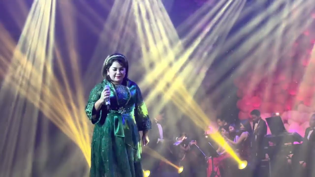 The Greatest Love of All - Live Performance Joy Tobing @Rennaisance Ballroom-Semarang