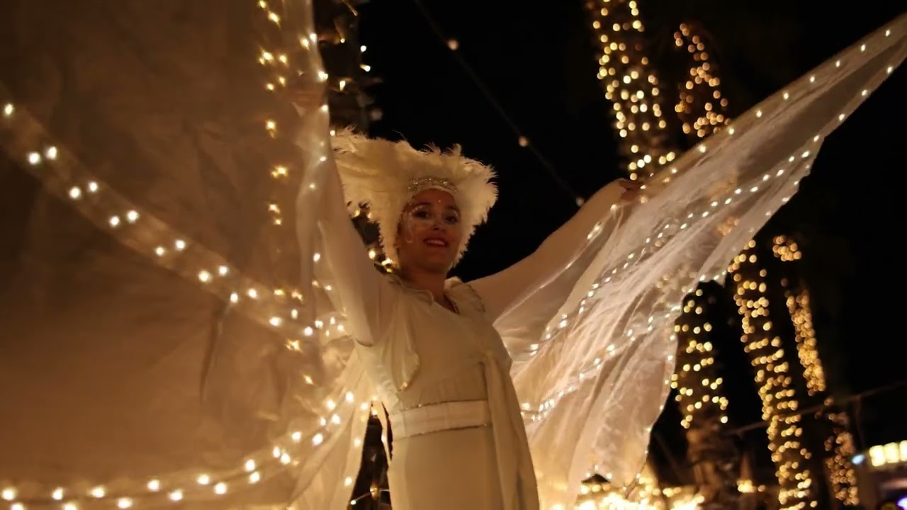 Light Signals - Maori Led Fire live wedding show #artistidistradapuglia