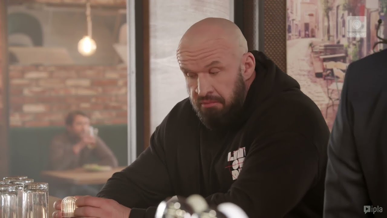 Pierwsza miłość - Komu się znudziło oddychać prostym nosem