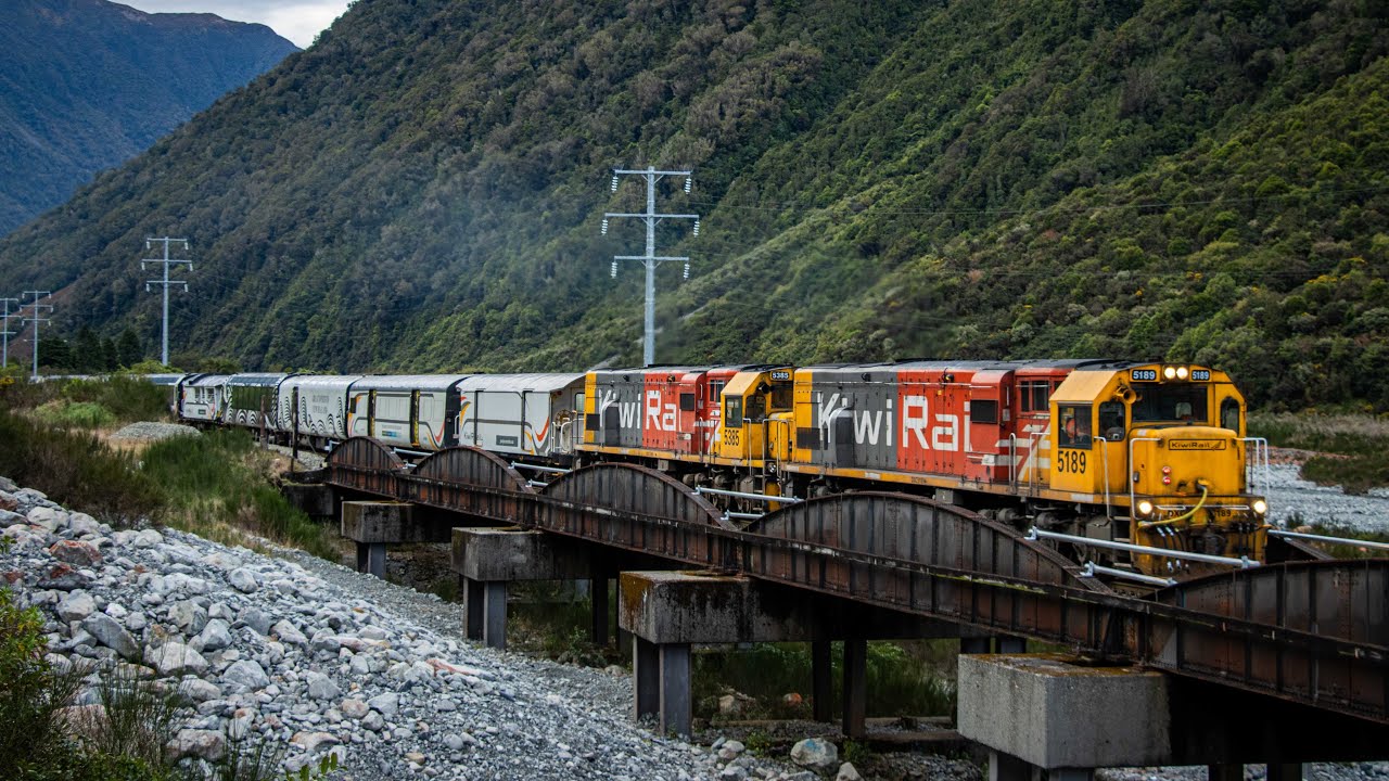 Thunder Through the Alps - KiwiRail's Midland Line | Winter 2025