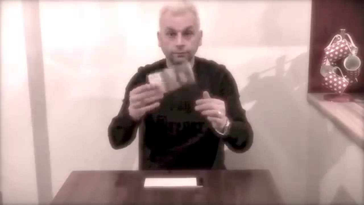 Cheque Mate Trick by Andy Clockwise