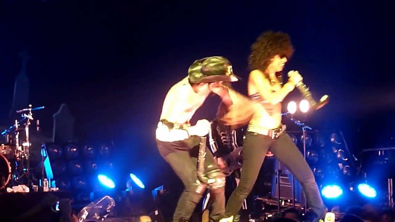 Shaka Ponk - Let's Bang - 10/11/12 LIVE @ Zenith de Paris
