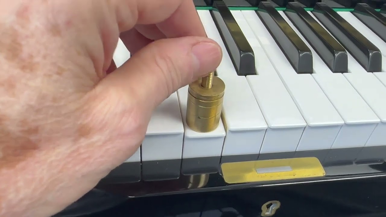 Yamaha U3H 1974 cf. new Feurich 122 and Knight K10 1979 + adjusting touch weight IMPORTANT: