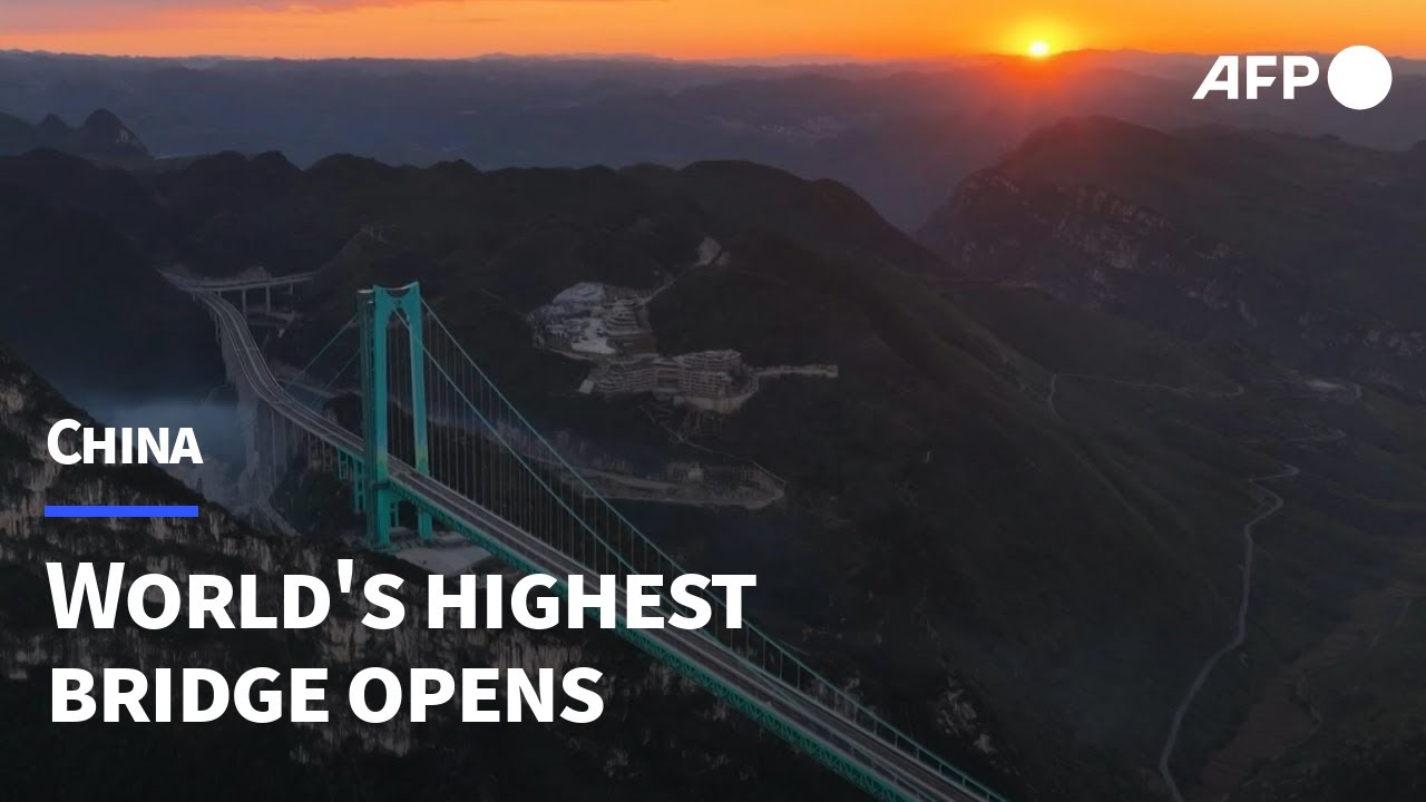 The world's highest bridge opens in China | AFP