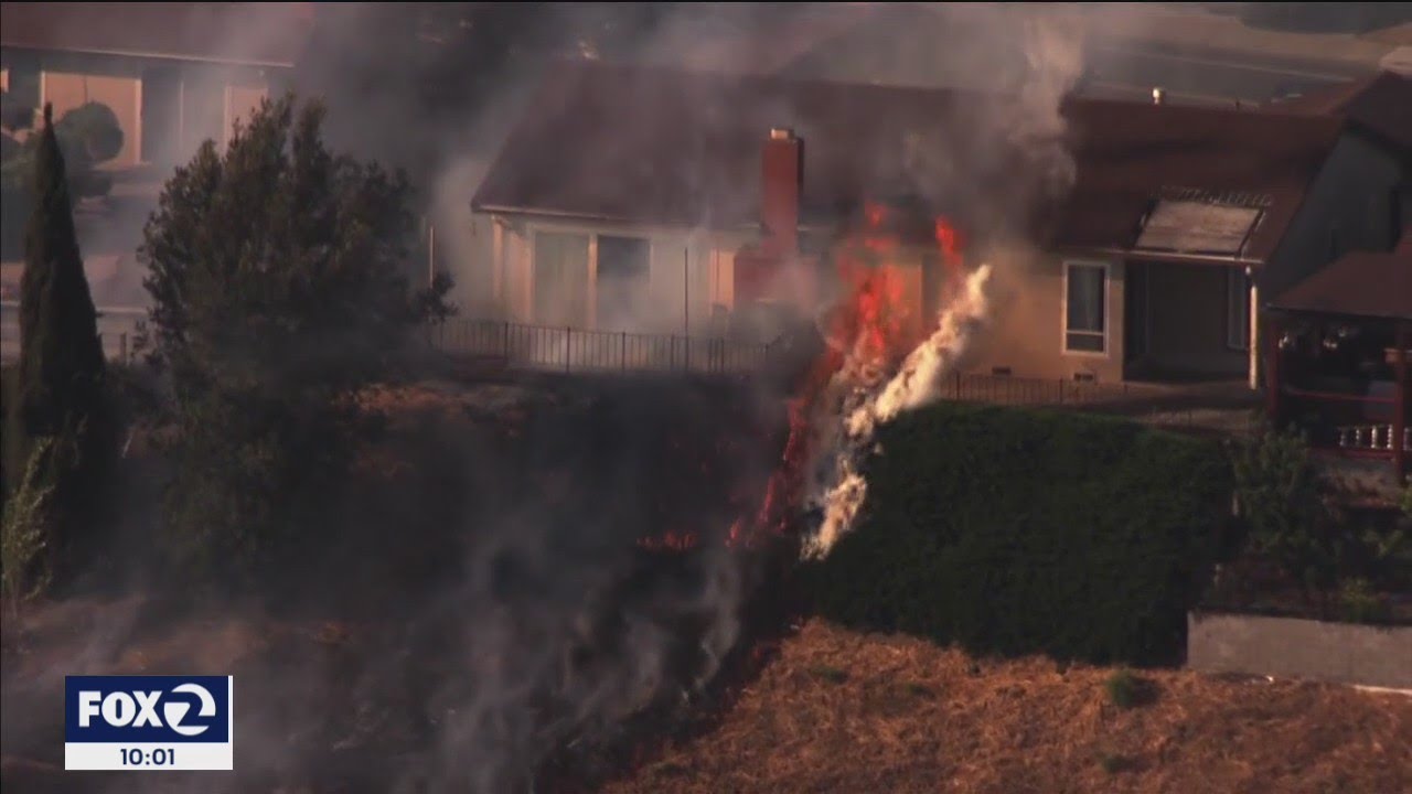 Vallejo vegetation fire damages 8 homes, sends one woman to hospital