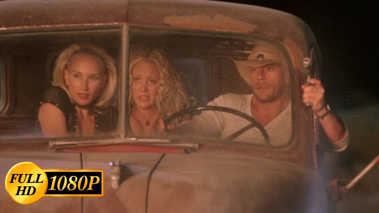 Jean-Claude Van Damme saves two blondes from bandits and takes them to his lair / Inferno (1999)