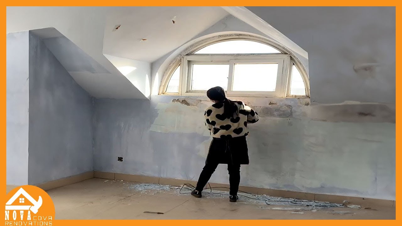 The talented woman renovated tiny house, clean up yard and transformed the room ~ Makeover