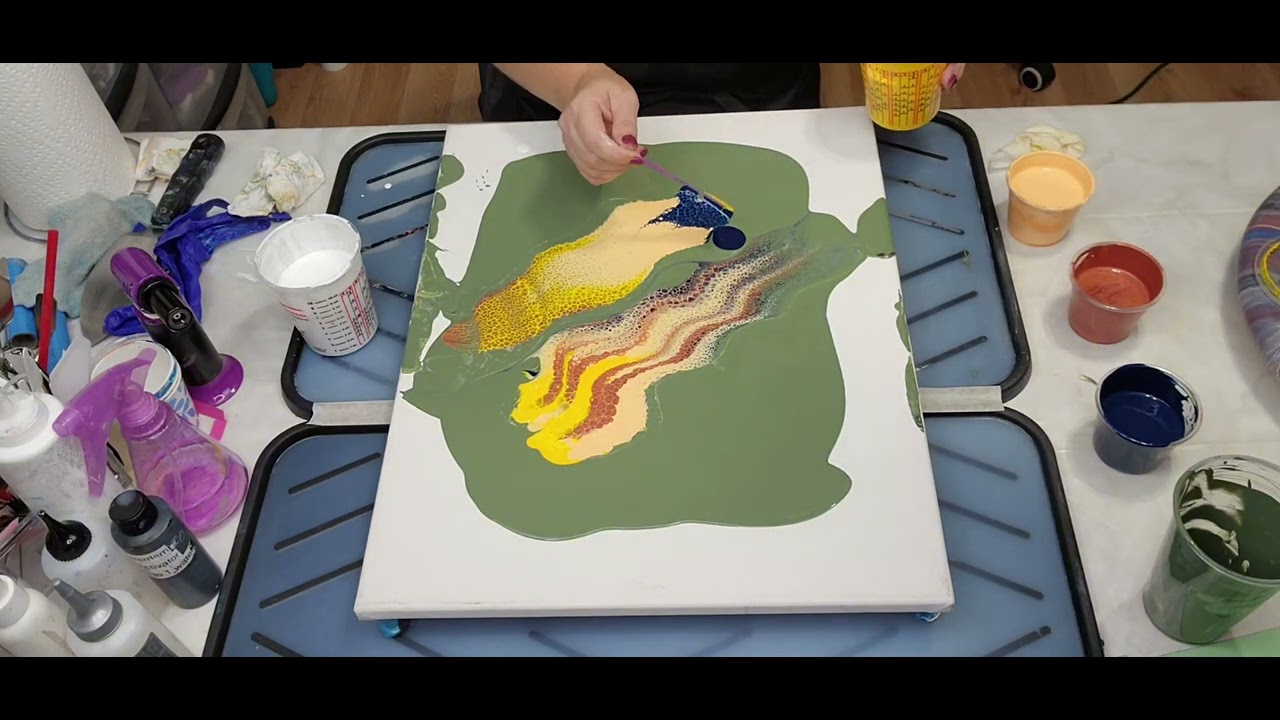 Olive/Sage Green and Peach! Will it work? 