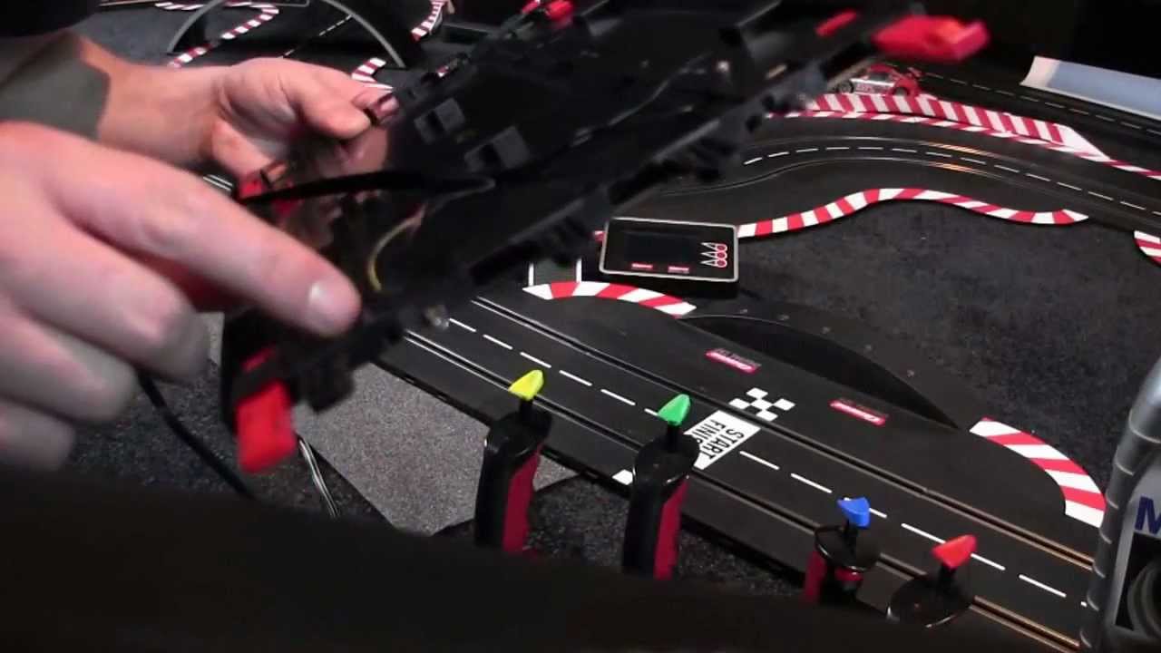 Carrera Digital 124 - Tutorial - 2 - Wie verbaue ich Zusatzeinspeisungen?
