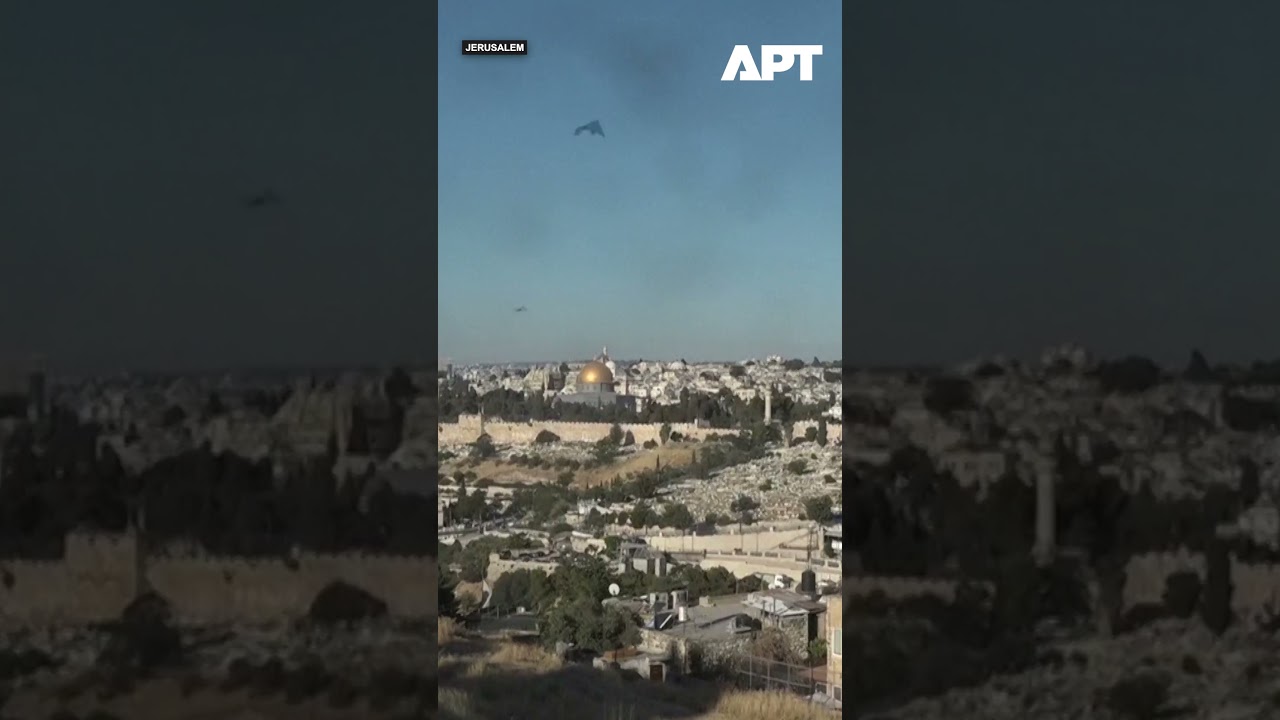 Sirens Blare, Explosions Heard Over Jerusalem Amid Iranian Missile Threat | APT