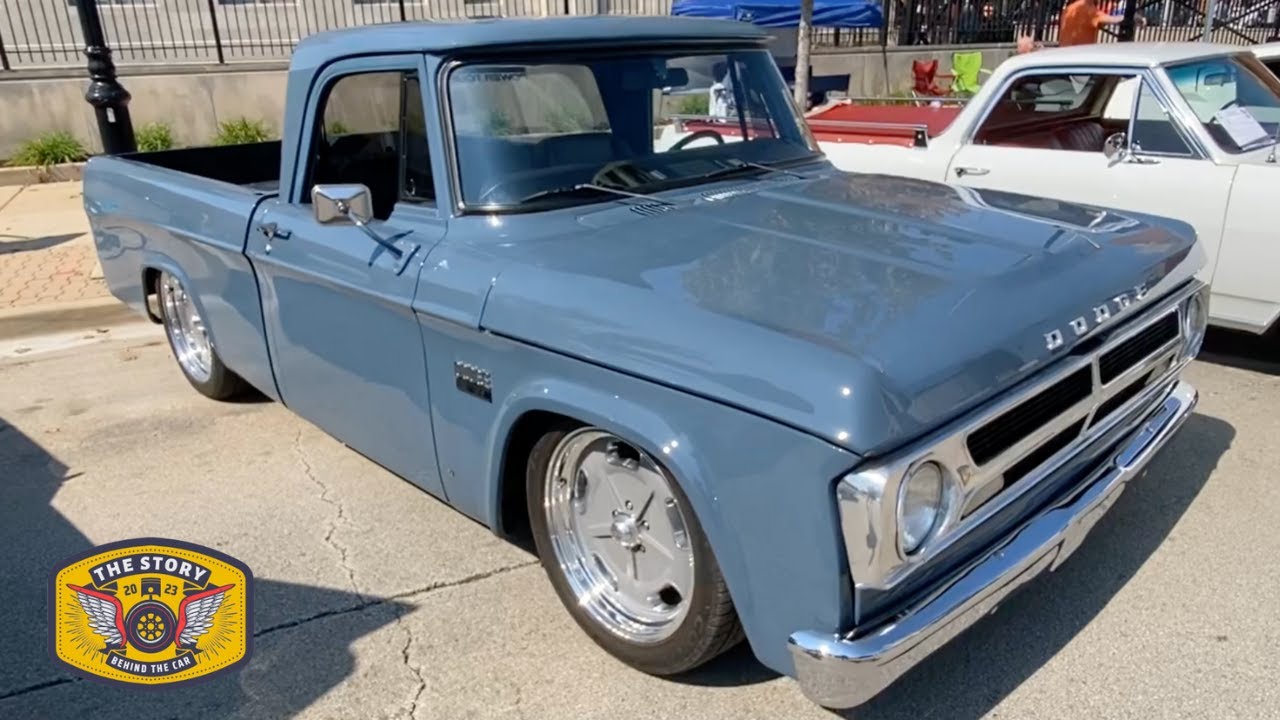 1971 Dodge D100 Sweptline with HEMI