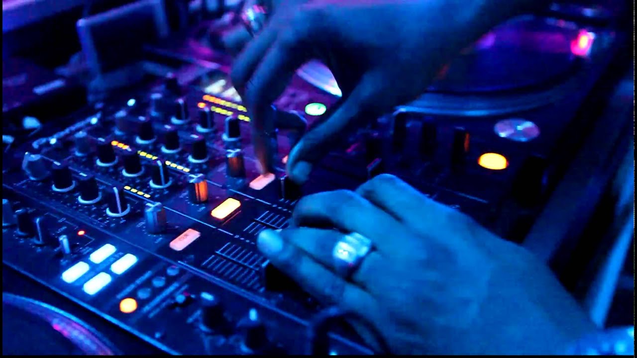 Dj ShortCut on the mix.