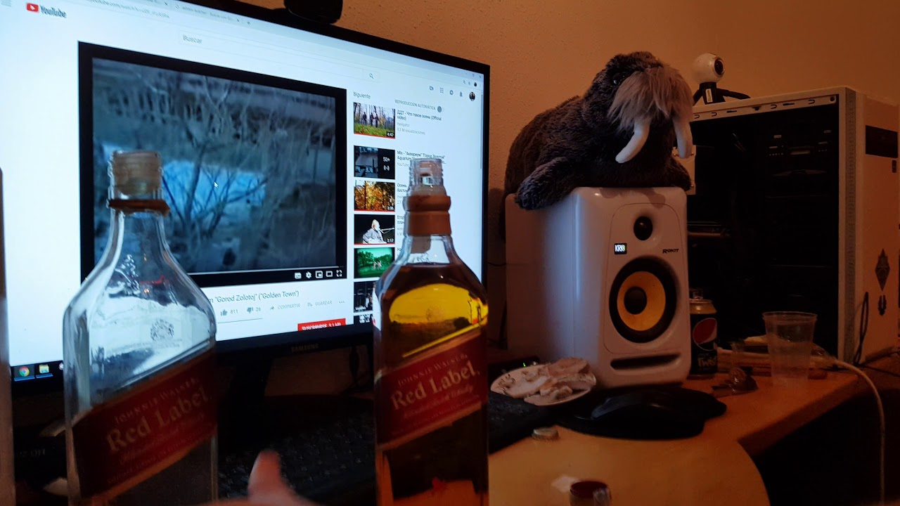 FAKE RED LABEL WHISKY (CUIDADO)