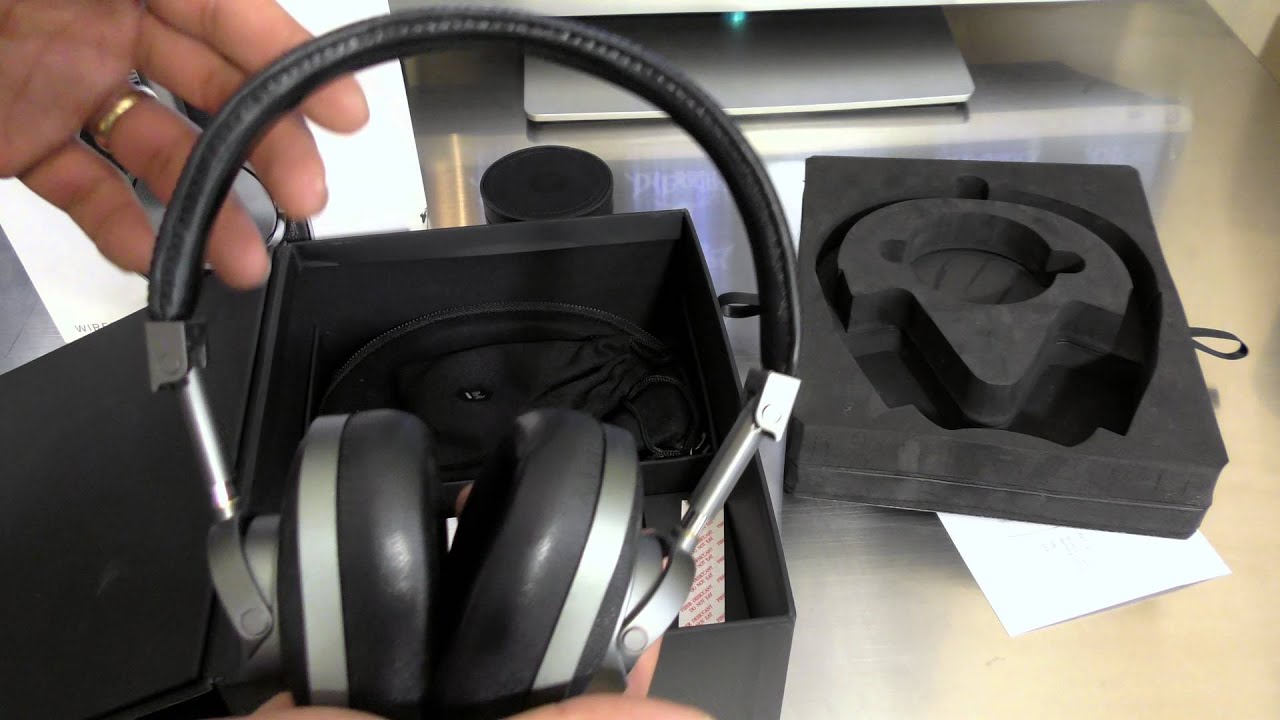 Master & Dynamic MW60 Bluetooth Wireless Headphones Unboxing Video