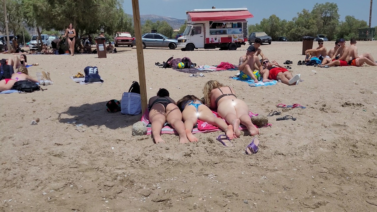 🌊 A Strange Moment at Varkiza Beach | Real Summer Life on the Athens Riviera (2022)