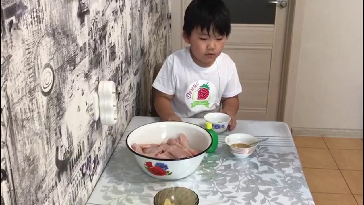 Денис боксирует! Готовим курицу гриль по рецепту Дениса