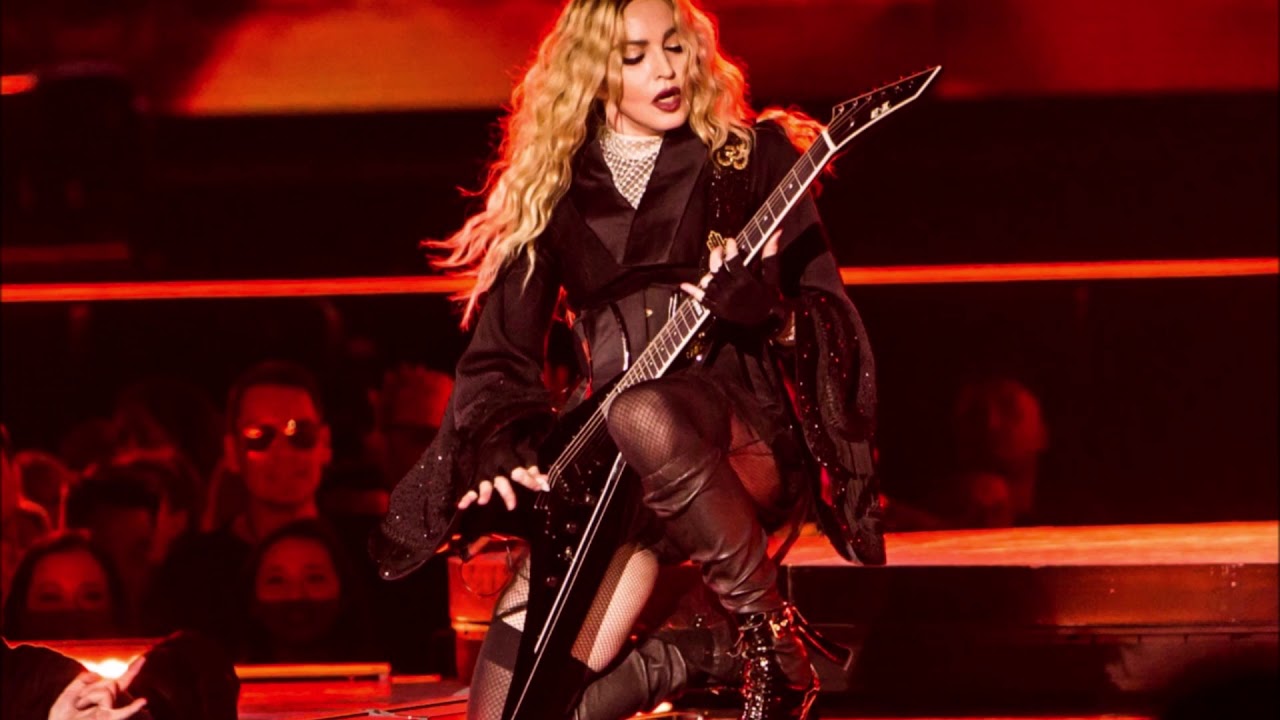 Burning Up - Madonna (Rebel Heart Tour Studio Version)