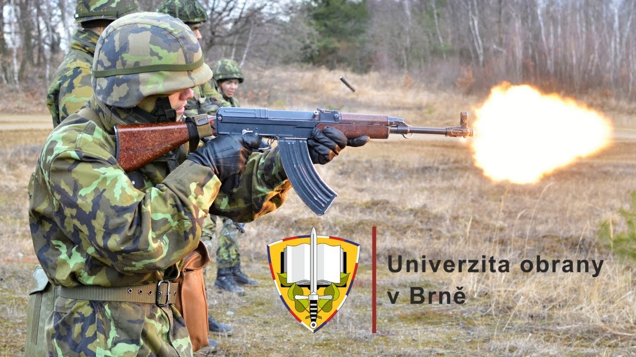 Ostré bojové střelby protiletadlového raketového systému KUB