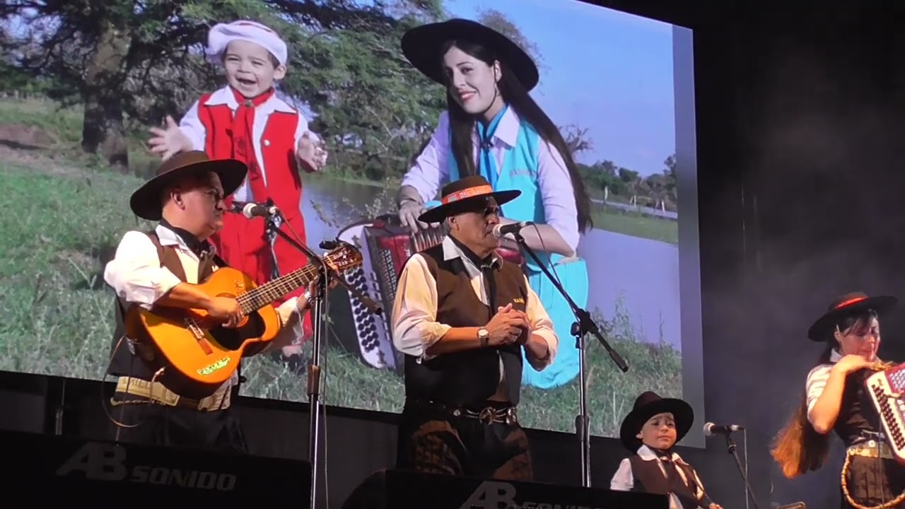 Daniela Moreira y su conjunto en el D&iacute;a de la madre (Parte 1) 20/10/2024