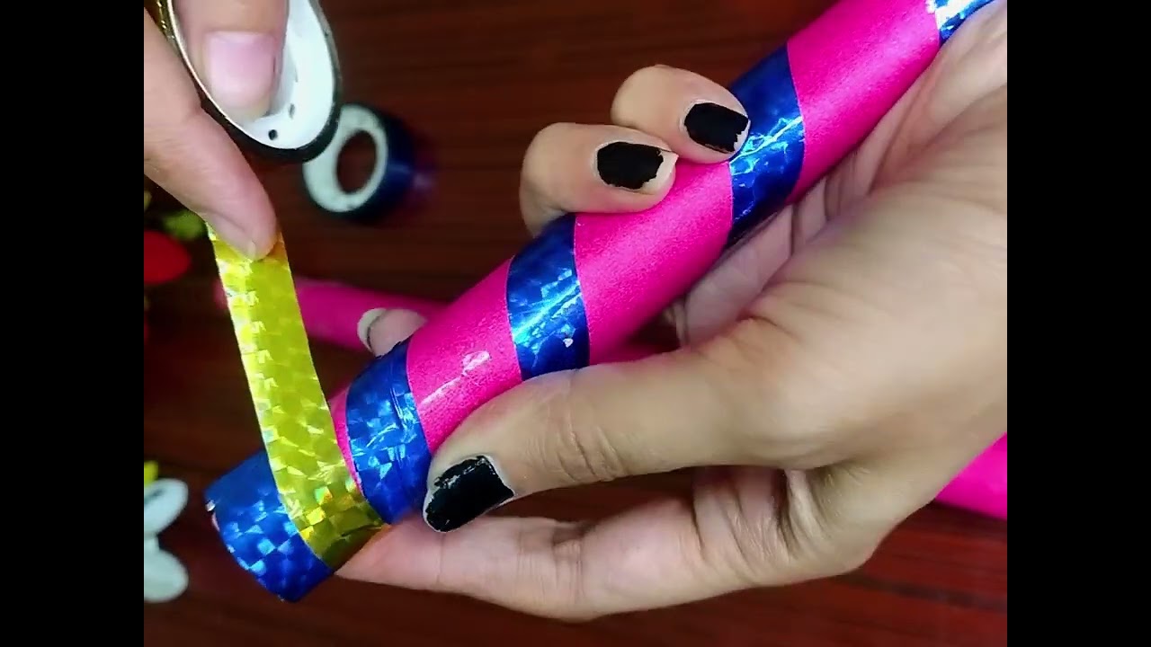 Dry and newspaper Dandiya making video, how to make paper se Dandiya banaen