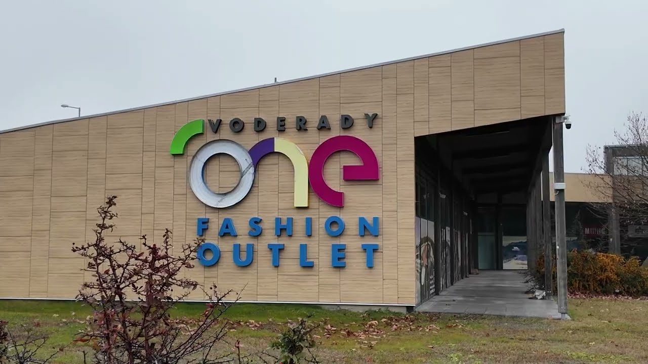 Opusten&yacute; Outlet Voderady 🧥 Ivan Donoval 🧥 7.12.2025