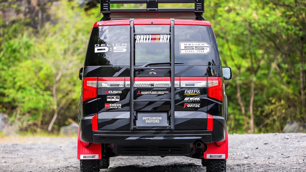 2023 mitsubishi delica D5 ralliart MPV - автомобиль поддержки ралли