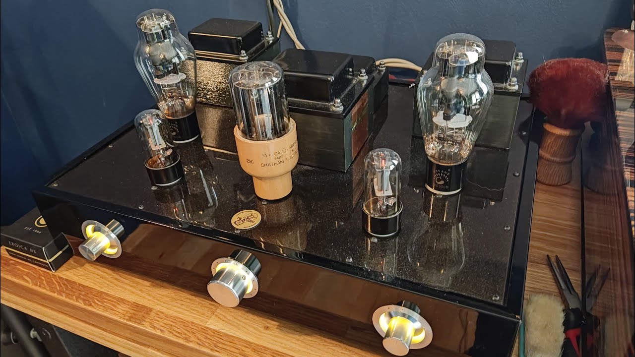 TRAudio DIVES 300 nowakAudio nadaje na żywo