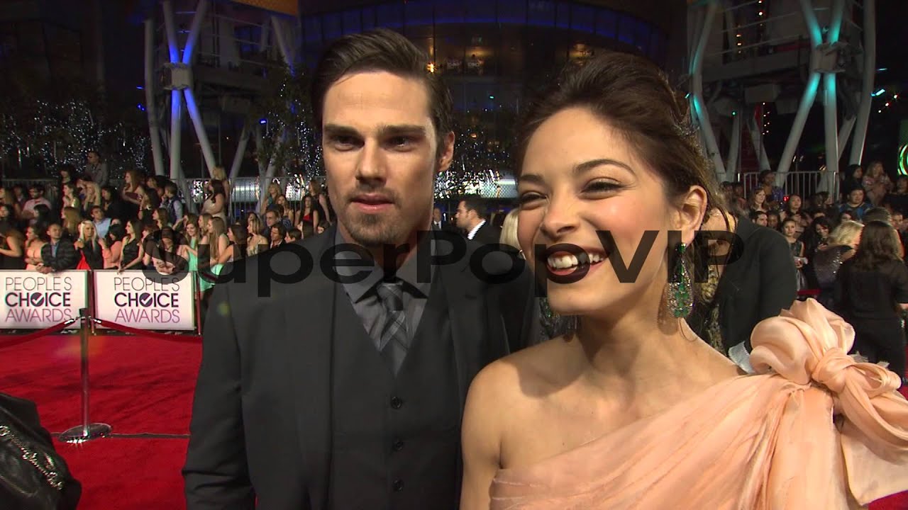 INTERVIEW - Kristin Kreuk and Jay Ryan on how it feels to...