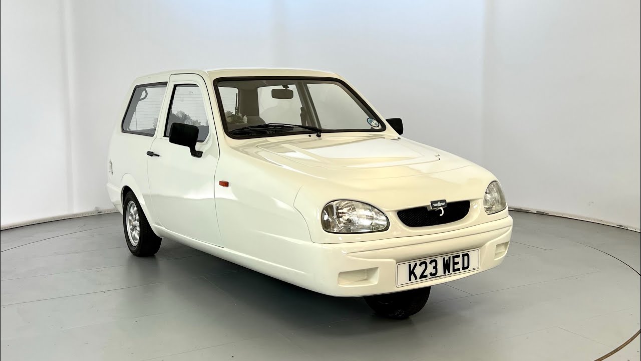 Reliant Robin