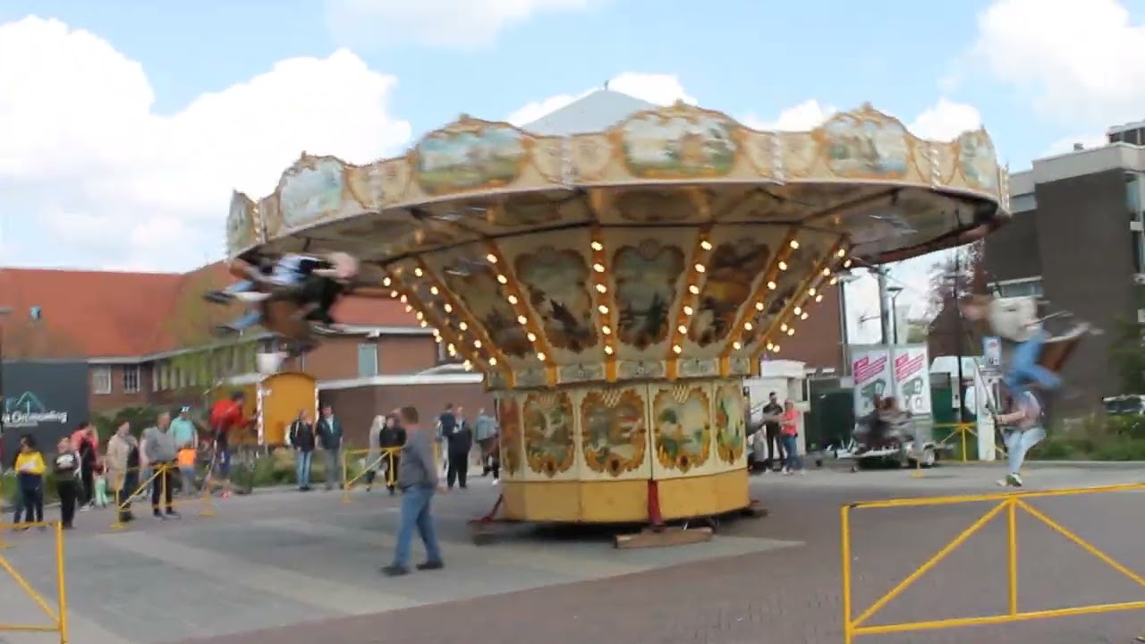Zweefmolen - Kikkert - Visser Offride @ Kermis Winterswijk Voorjaar 2022