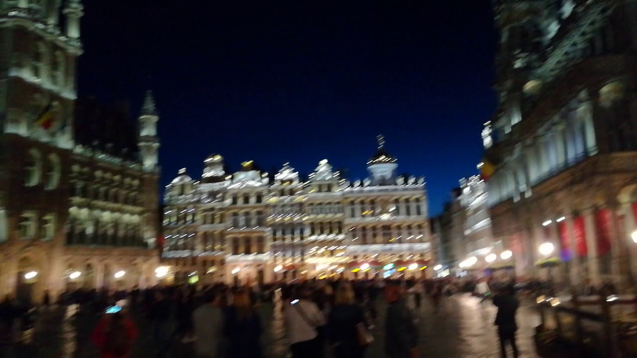 La pi&ugrave; bella piazza d'Europa : Grand Place di Bruxelles!