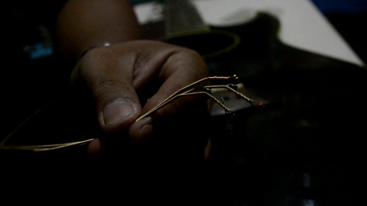 Alice Colored String on Fernando Acoustic Guitar. crisp sound on a cheap guitar and string ( set up)