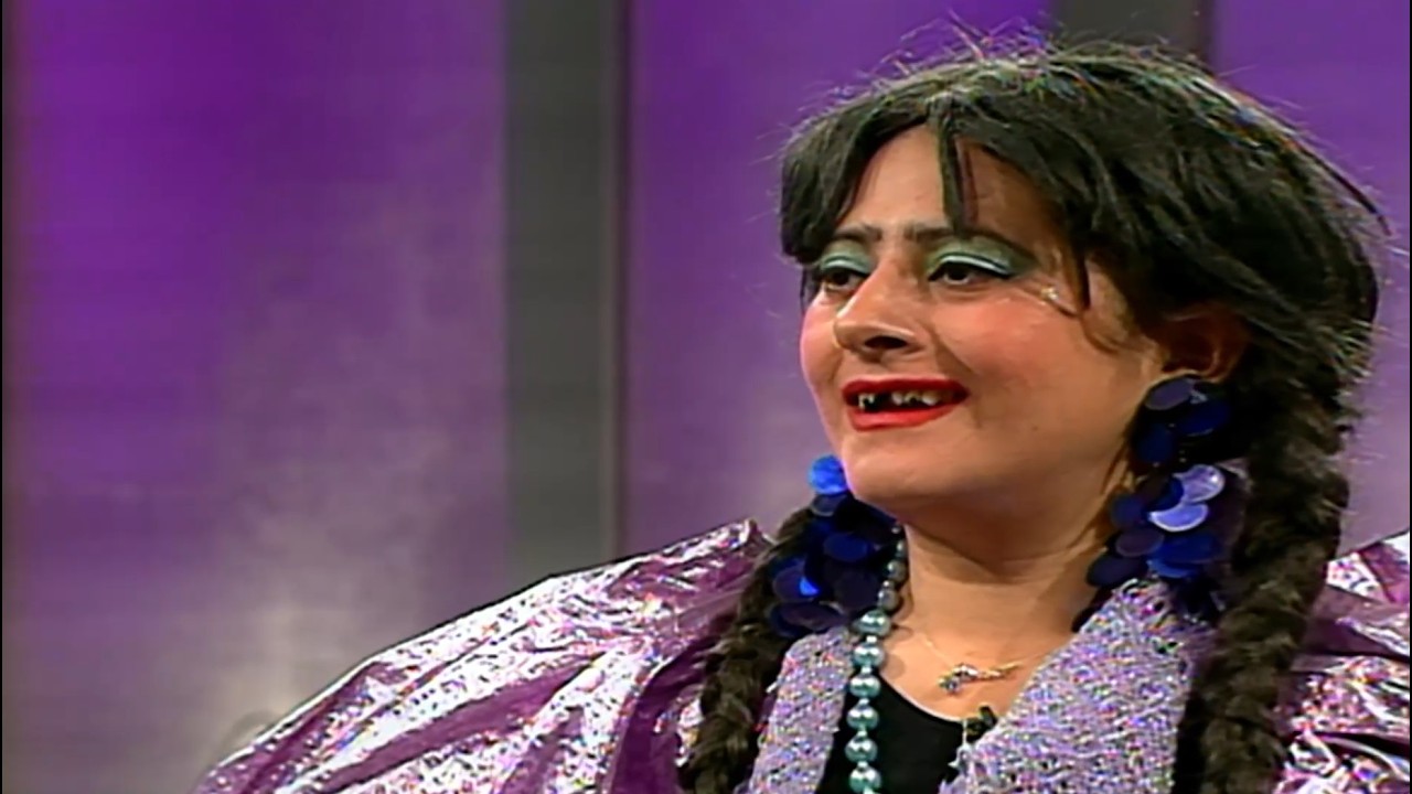 El cara a cara entre Marjorie y Luis Jara que sacó carcajadas | Por fin es Lunes | 2002