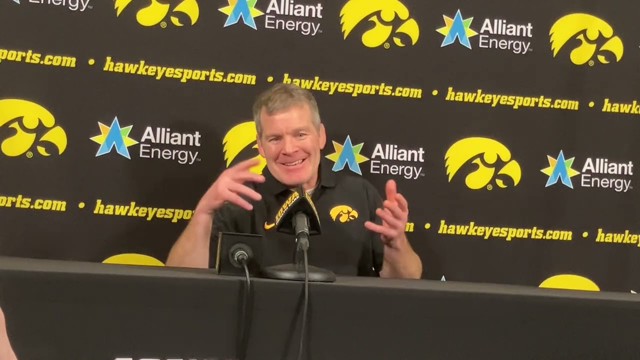 Tom Brands reacts to Minnesota loss 