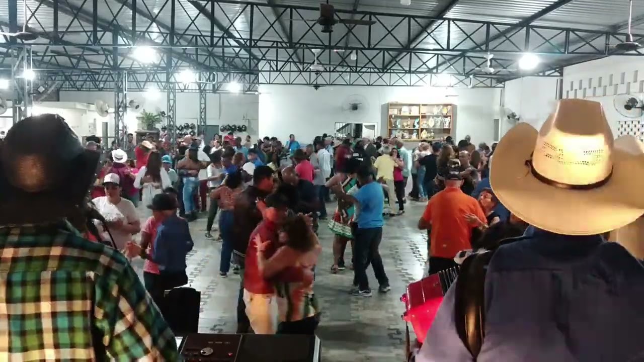 TERCEIRA IDADE DE CASTELO ES#FORRÓ SERRANO