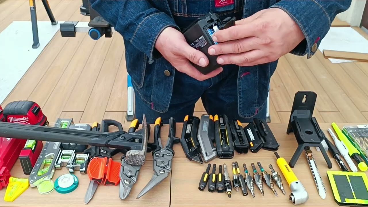 Всякие полезные штуки от TOUGHBUILT, DEWALT, MAKITA, KRAFTOOL, И ДР. 