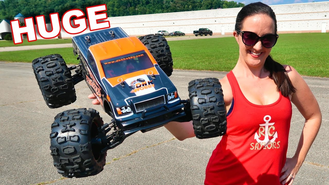 How FAST is this HUGE RC Monster Truck? - DHK Hobby 8382 Maximus - TheRcSaylors